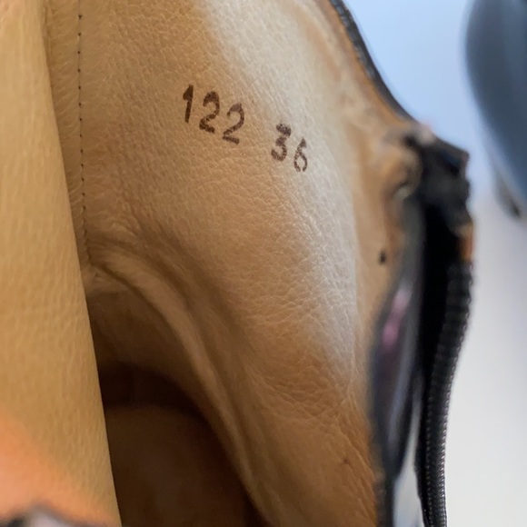 Franco Martini Made in Italy black leather lacquer boots gold buckle size 5.5 - Picture 7 of 9